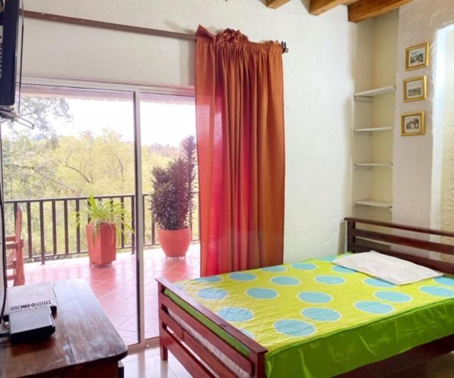 Finca Hotel La Ponderosa Ріонегро Екстер'єр фото