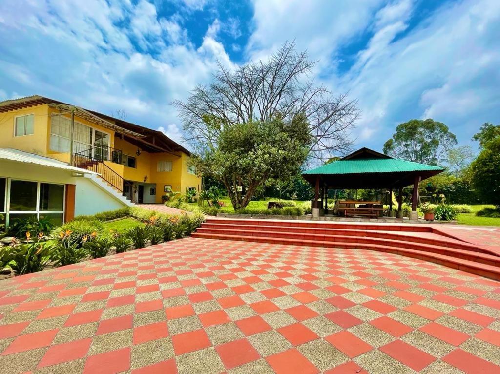 Finca Hotel La Ponderosa Ріонегро Екстер'єр фото