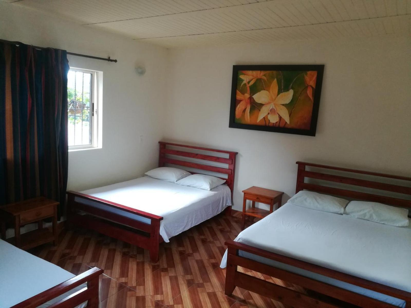 Finca Hotel La Ponderosa Ріонегро Екстер'єр фото
